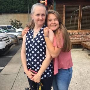 Meet your Posher, Suzanne